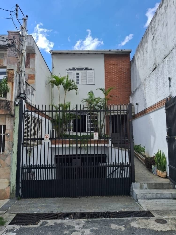 Sobrado à venda em Cidade Vargas — foto 1